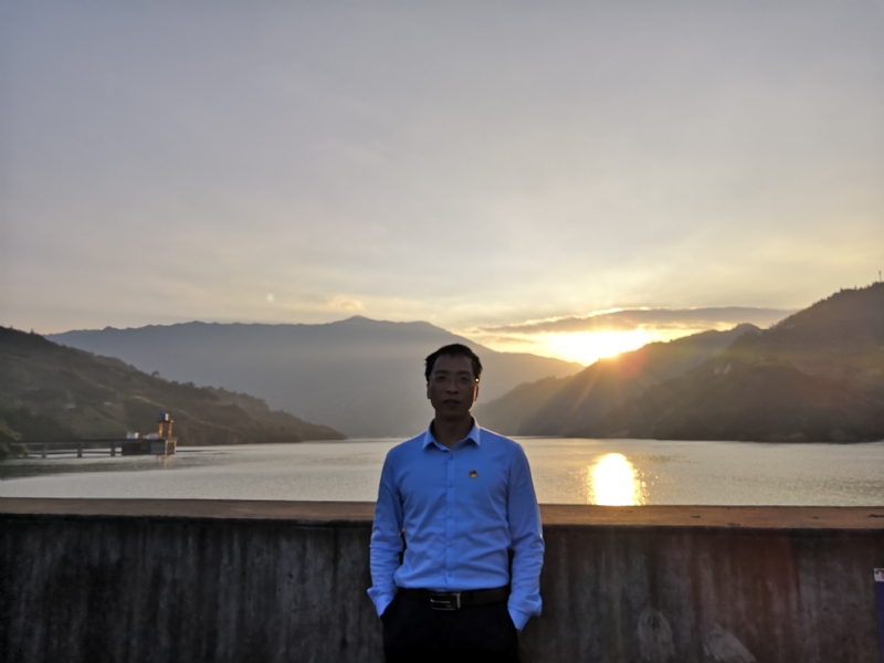 庸人自扰的第一张照片--沙县相亲网