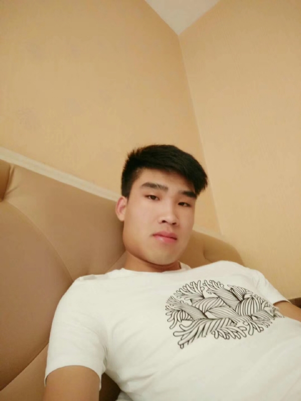 谁不曾孤单上路的第二张照片--沙县相亲网