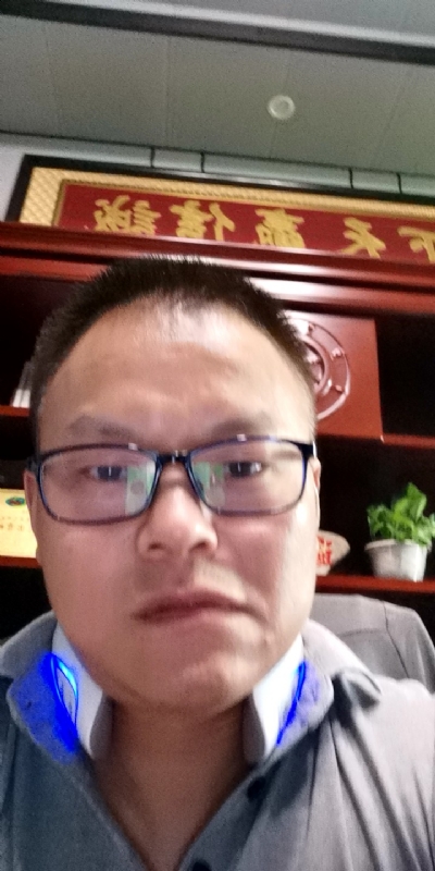 模具工匠的第一张照片--沙县相亲网