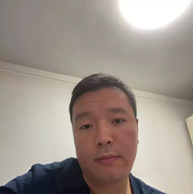 穿唐装的松鼠的第一张照片--沙县相亲网