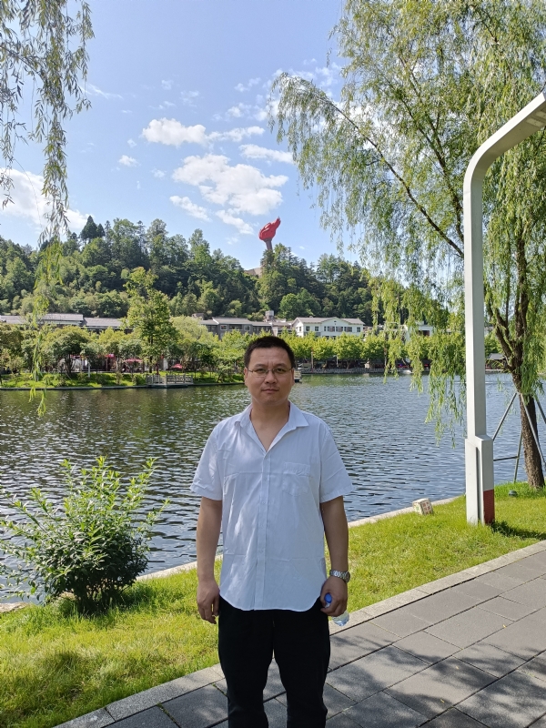 风雨相伴的第一张照片--沙县相亲网